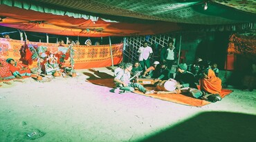 Songs of Devotion: The Night of Sarasvati’s Blessing